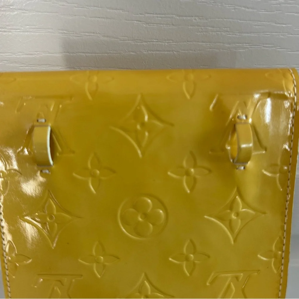 Louis Vuitton Monogram Yellow Vernis Kenmare Pouch / Shoulder Bag Full Inclusion - Picture 5 of 16